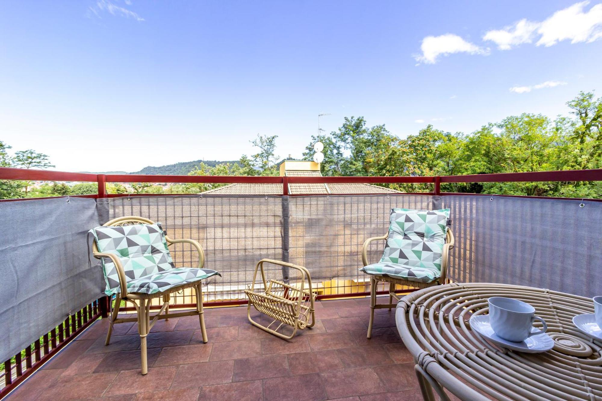 Parking & Terrace - Large 90 Mq - Self Check-In & Remote Access Apartamento Como Exterior foto
